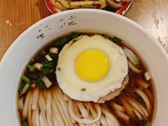 -矮子粉店1985·长沙米粉(湘春路店)