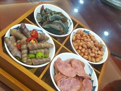 -乔家小院•本地小海鲜•非遗驴肉(万年泉路店)