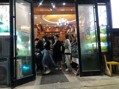 门面-老东镇啤酒屋海鲜加工·蒸汽海鲜·海鲜烧烤(台东店)