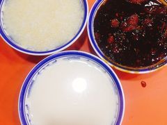 豆浆-东四卤煮店(东四北大街店)