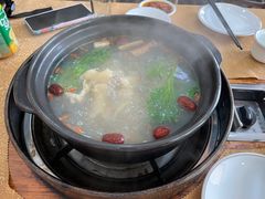 -濠轩阁特色生蚝火锅(水湾路店)