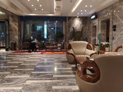 -弘安丽水温泉酒店