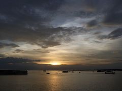 -洞里萨湖