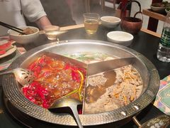 -廖掌柜·重庆鲜货火锅(上海首店)