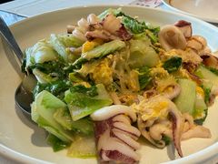 笔管鱼小白菜-开海·红岛海鲜虾水饺(石老人店)