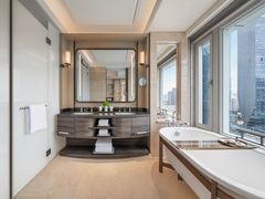 -深圳星河丽思卡尔顿酒店