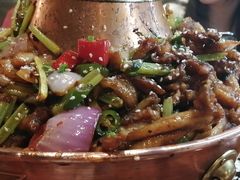 -渝胖子老城区炭火蛙锅(临城店)