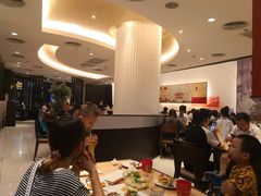 大堂-必胜客(康华路店)