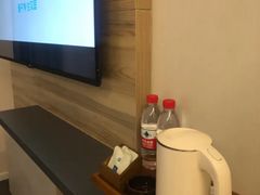 -汉庭优佳(成都一品天下蜀汉路东地铁站店)