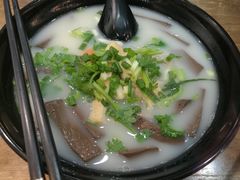 -鸭小妹鸭血粉丝(老门东店)