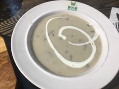 奶油蘑菇浓汤-豪尚豪牛排(彩悦城店)