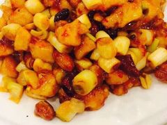 -鑫巴蜀小镇 · 水煮鱼专研店(玉桥店)