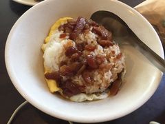 -阿英卤肉饭