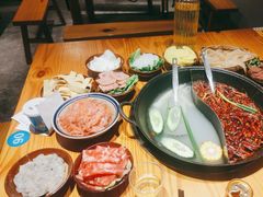 -乐闹闹重庆火鍋(民治店)