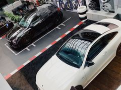 -上海星瀚奔驰4S店(红柳路店)