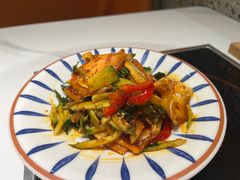 -黄记煌三汁焖锅(新佳丽江汉路店)