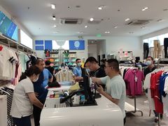 -LACOSTE(百联奥特莱斯广场店)