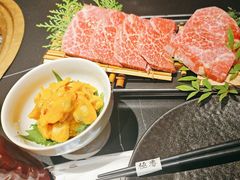 -山川小町·极番烧肉(新地假日广场店)