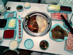 -季季红火锅(柳州城中万达二店)