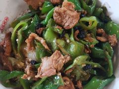 辣椒炒肉饭-易裕和·长沙米粉(竹塘西路店)