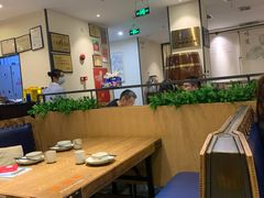 大堂-佬湘楼·27年湘菜(天河都市广场店)
