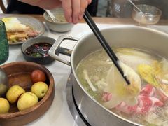-喃喃椰·糟粕醋·椰子鸡火锅(七堡花园店)