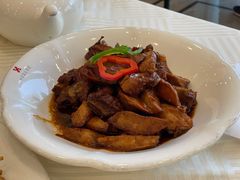 芋头烧小排骨-怡园饭店-餐厅(四望亭店)