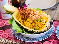 -卷心菜和避孕套餐厅(Pattaya)