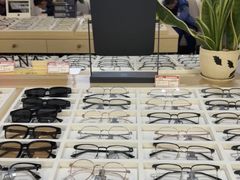 -康利眼镜·蔡司战略合作店(龙泉书房店)