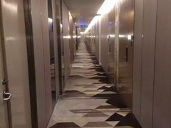 -柏槿酒店(罗湖口岸向西地铁站店)