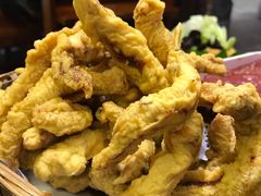 -沸炉重庆老火锅(军事博物馆店)