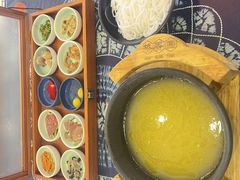 -桥香园过桥米线(国贸店)