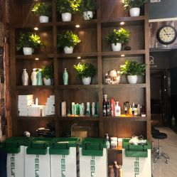 -PE SALON