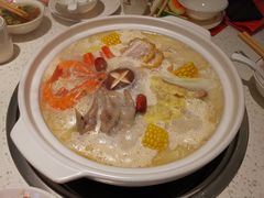 -三人行骨头王火锅(长寿店)