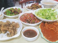 -满口香饭店