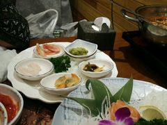 -青瓦餐厅·生鱼片·韩园烤肉(西塔店)