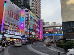 -观音桥步行街