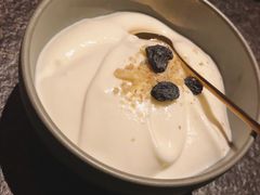 原始酸奶-丝路金桃·新疆菜(徐汇店)