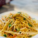 来小酒馆，喝喝小酒互诉衷肠