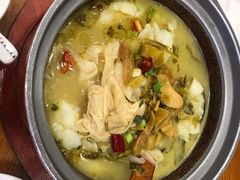 -周鱼小馆石锅酸菜鱼(活力汇店)