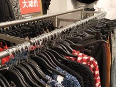-H&M(华润万象城店)
