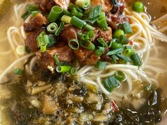 -佬钱湾仔(衣裳街店)