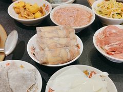 -沸炉重庆老火锅(军事博物馆店)