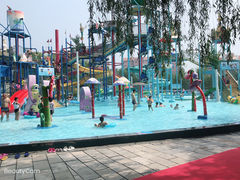 -白鹿温泉加勒比水上乐园