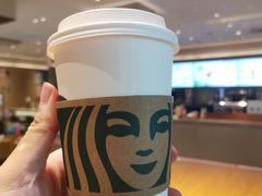 -星巴克臻选(上海中环广场2F店)