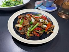 -桥边小楼·手工云南菜·古城观景小楼