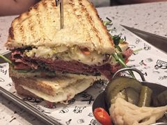 -CRAZYONES西班牙海鲜饭(上海美罗城店)