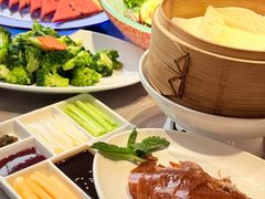 至尊招牌烤鸭-大碗居·烤鸭·鱼头泡饼(天坛东门店)