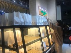 面包甜点陈列柜-爸爸糖吐司面包(南京奥体店)