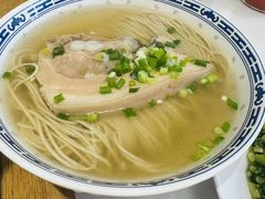 -鲁达面馆本帮风味(共康东路店)